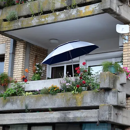 Jellena Apartment *